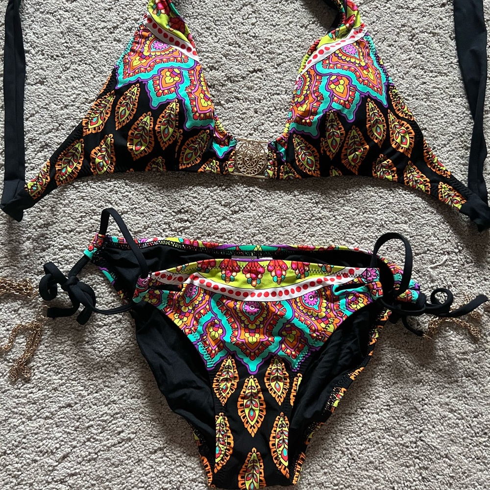 Trina Turk Swimsuit Size 6